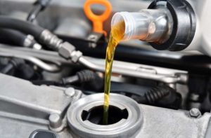 5 Ways to Get a Free Oil Change & Which to Avoid